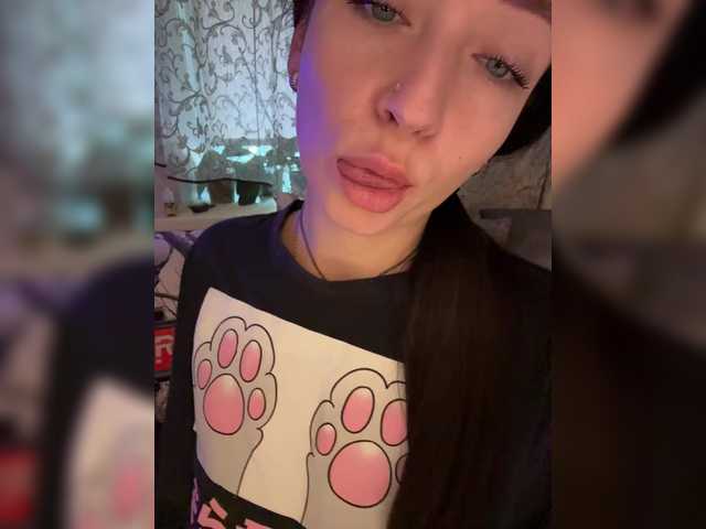 AureliyXXX live cam on BongaCams