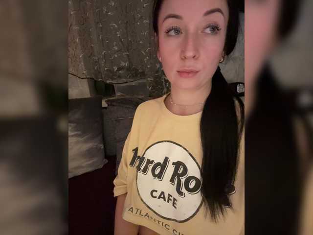 AureliyXXX live cam on BongaCams