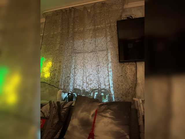 AureliyXXX live cam on BongaCams