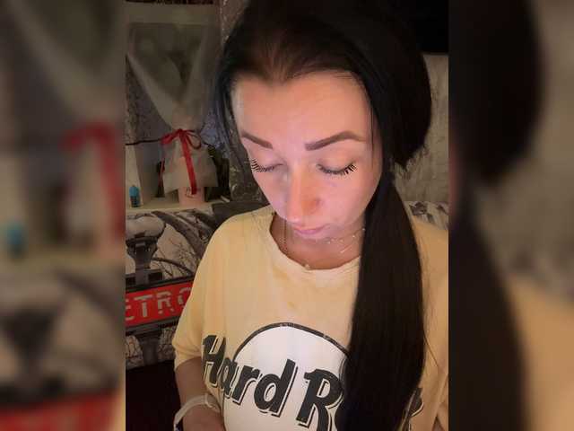 AureliyXXX live cam on BongaCams