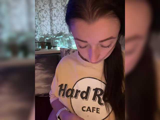 AureliyXXX live cam on BongaCams