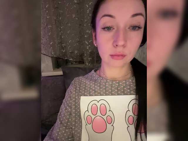 AureliyXXX, en directo ahora en BongaCams