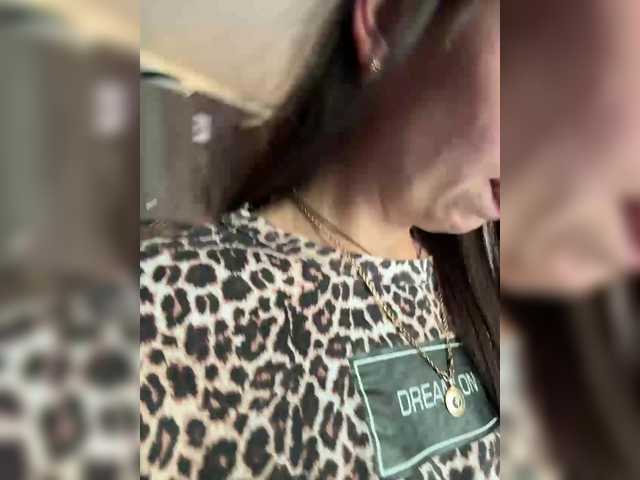 AureliyXXX live webcam show