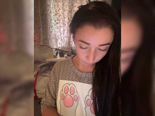 _dashulka_ live cam preview