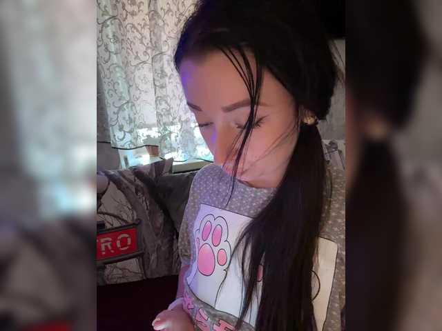 AureliyXXX live cam on BongaCams