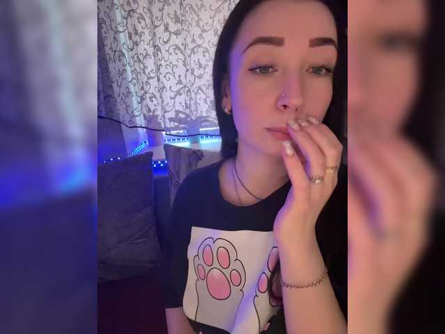 AureliyXXX's BongaCams show and profile