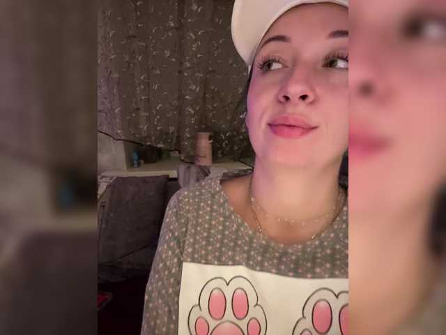 AureliyXXX live cam on BongaCams