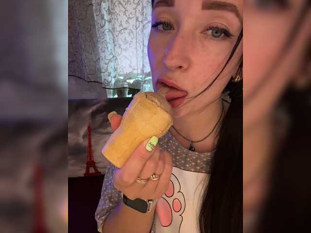 AureliyXXX live cam on BongaCams