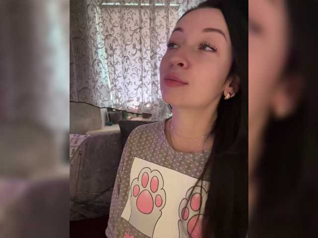 AureliyXXX, en directo ahora en BongaCams