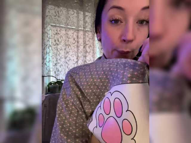 AureliyXXX, live now on BongaCams