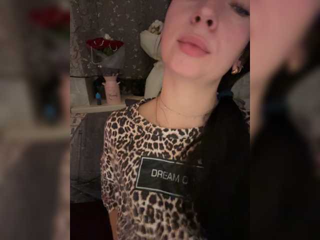 _dashulka_ live cam preview