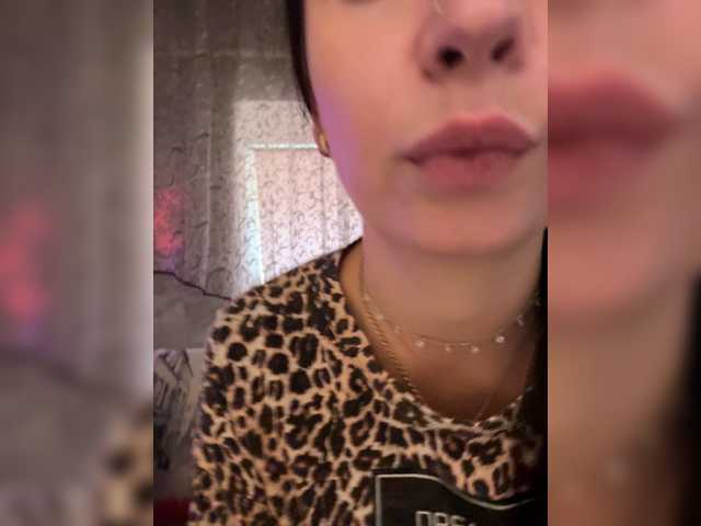 AureliyXXX live cam on BongaCams