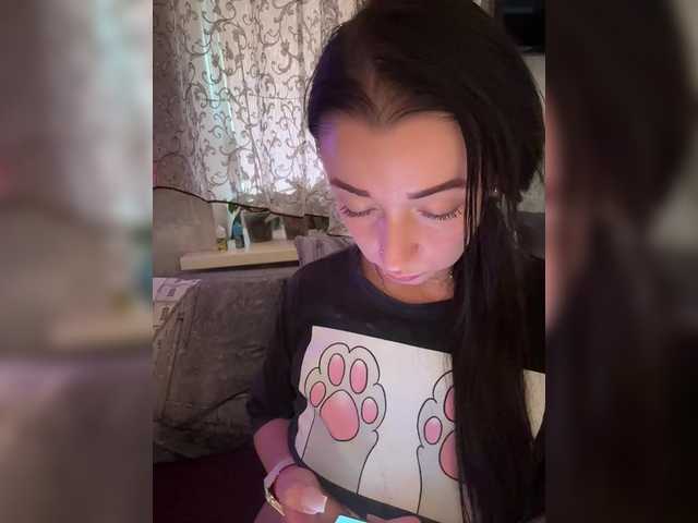 _dashulka_ live cam preview