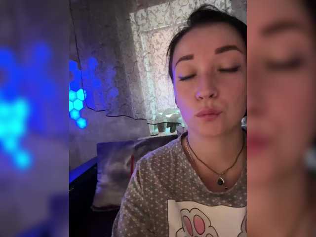 AureliyXXX live cam on BongaCams