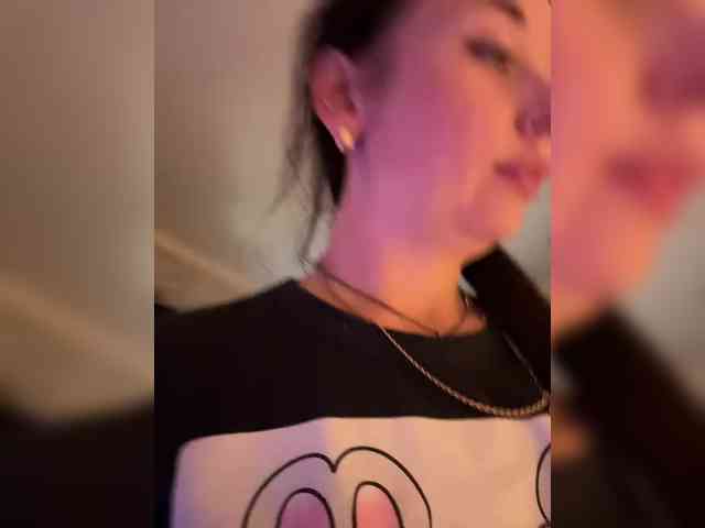 AureliyXXX Sex Cam Show
