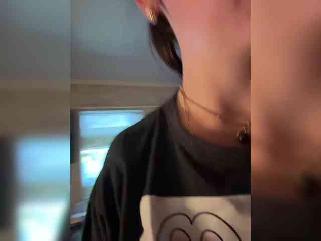 AureliyXXX Sex Cam Show