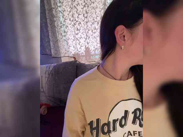 AureliyXXX Sex Cam Show