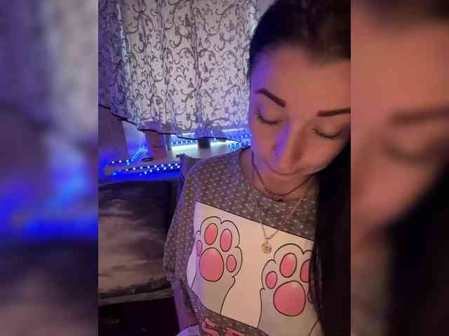 Este modelo está en vivo ahora. AureliyXXX