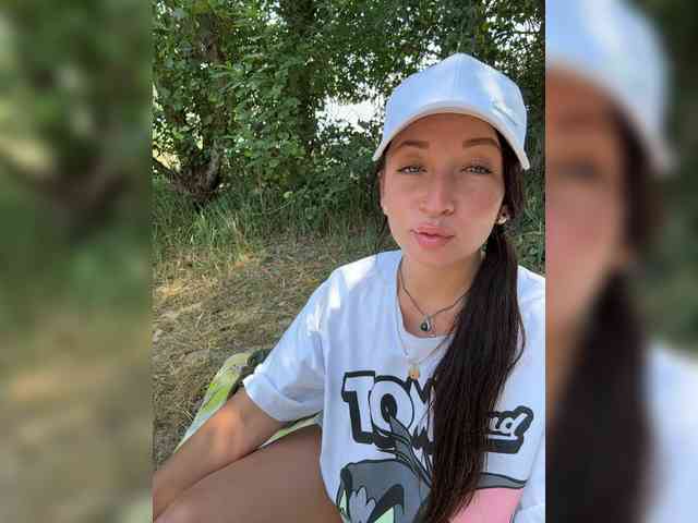 Modelo: _dashulka_