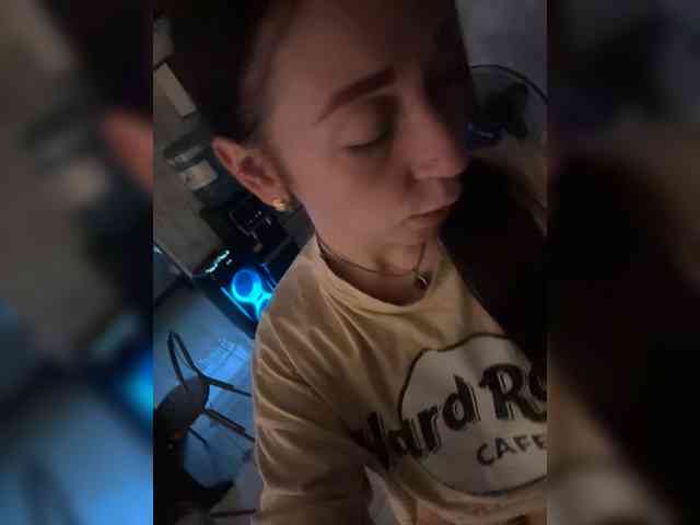 AureliyXXX AureliyXXX