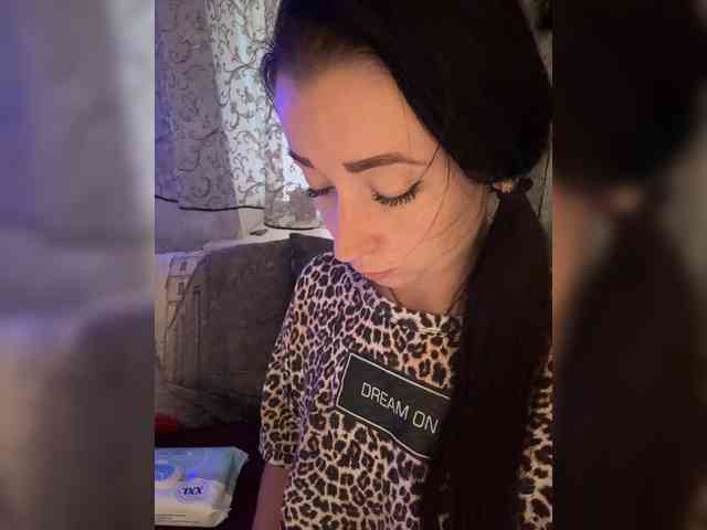 AureliyXXX Sex Cam Show