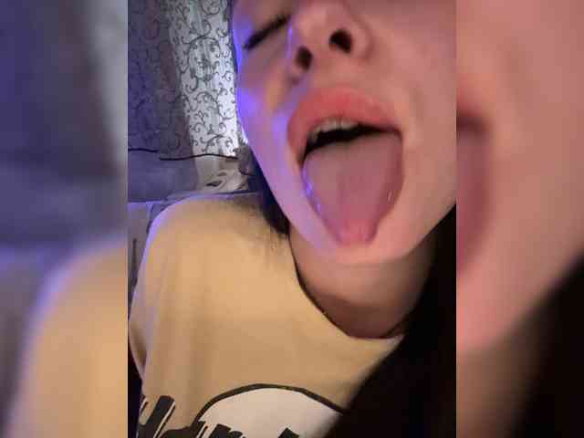 AureliyXXX Sex Cam Show