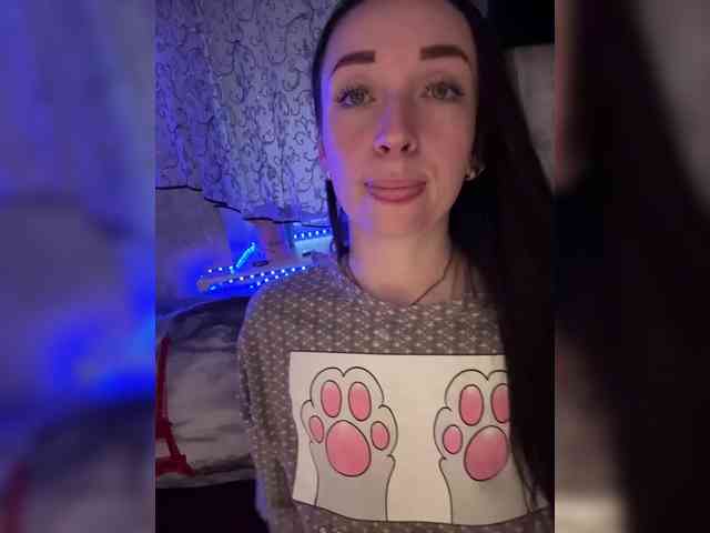 Acest model este live acum. AureliyXXX