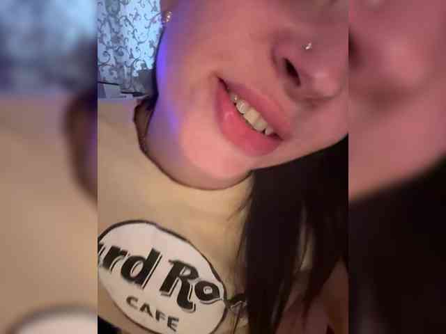 AureliyXXX Sex Cam Show