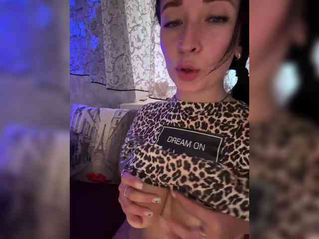 AureliyXXX Sex Cam Show