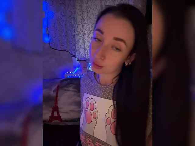 Ce modèle est en direct maintenant. AureliyXXX