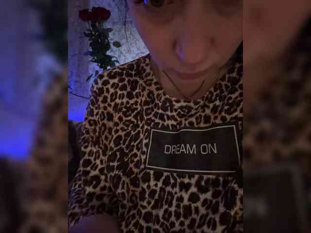 AureliyXXX live show