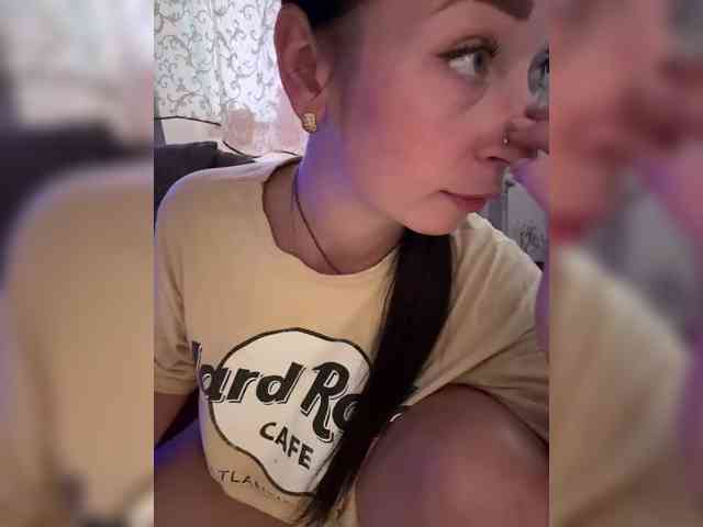 AureliyXXX Sex Cam Show