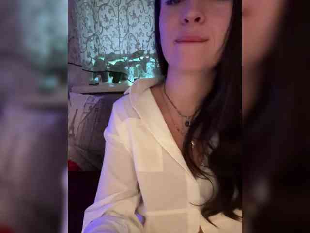 _dashulka_'s cam show statistics and live stream