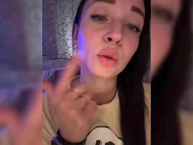 AureliyXXX Sex Cam Show