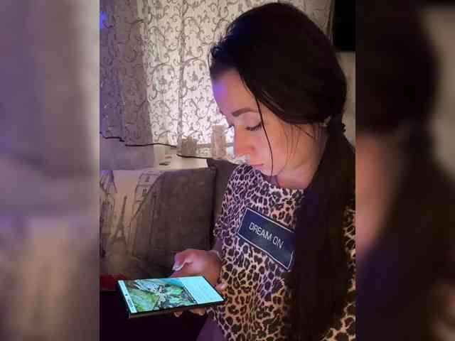 AureliyXXX Sex Cam Show