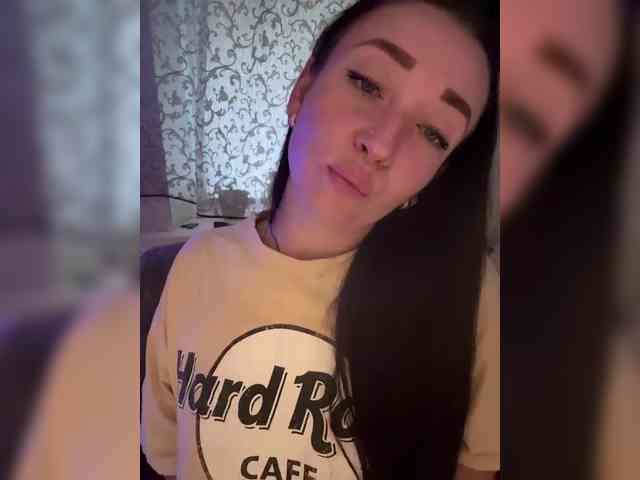 AureliyXXX Sex Cam Show