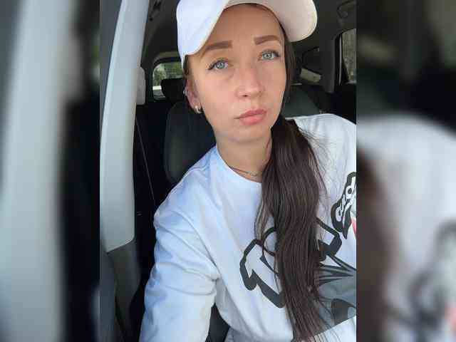 AureliyXXX Sex Cam Show