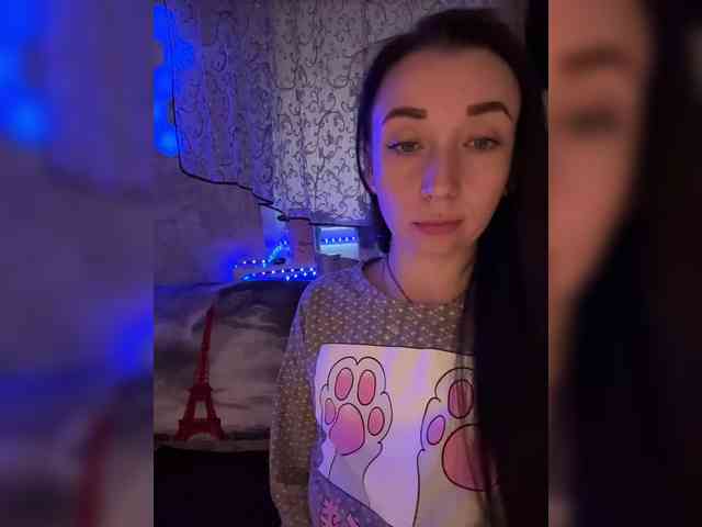 이 모델은 현재 라이브 중입니다. AureliyXXX