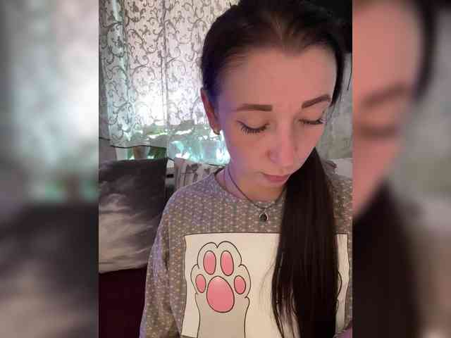 _dashulka_'s cam show statistics and live stream