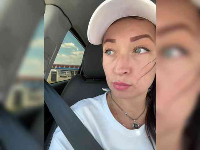 AureliyXXX Sex Cam Show