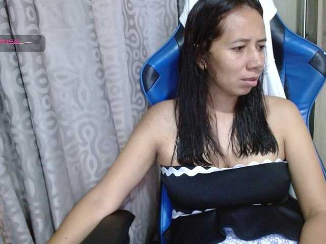 sexya-1 live cam on BongaCams