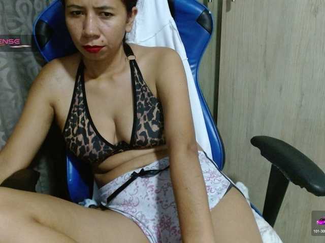 sexya-1 live cam on BongaCams