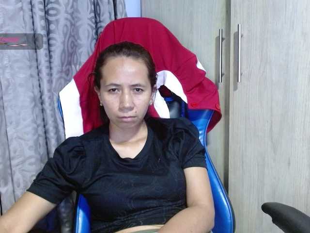 sexya-1 live cam on BongaCams