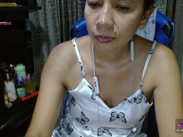 sexya-1 live cam on BongaCams