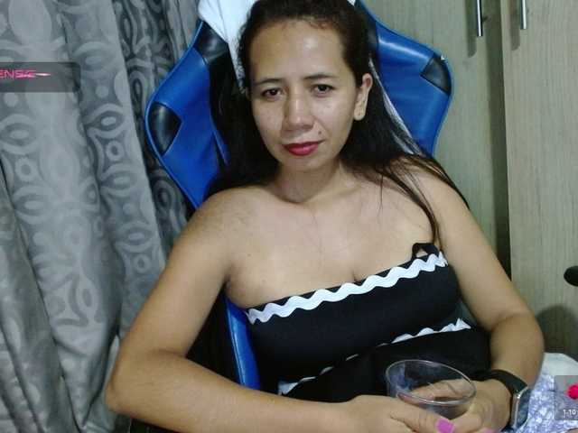 sexya-1 live cam on BongaCams