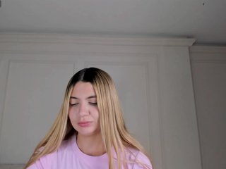 NiaHolland Porn Show