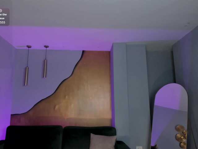 NiaHolland live cam on BongaCams