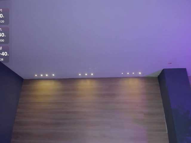 NiaHolland's BongaCams show and profile