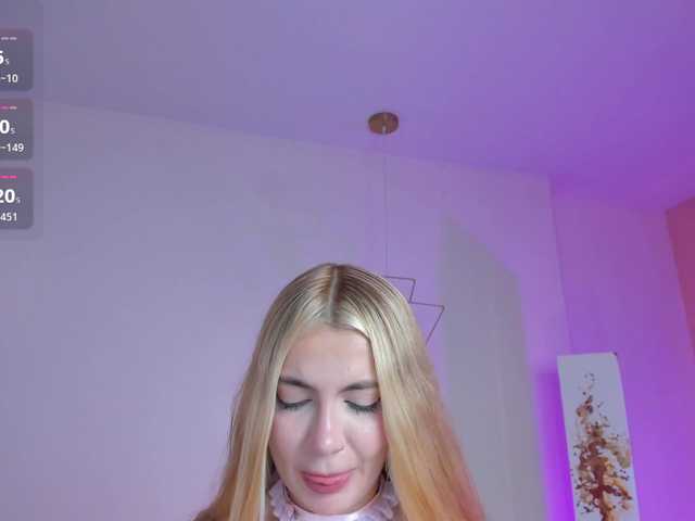 NiaHolland live cam on BongaCams
