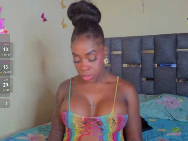 lizzyjooss live cam on BongaCams